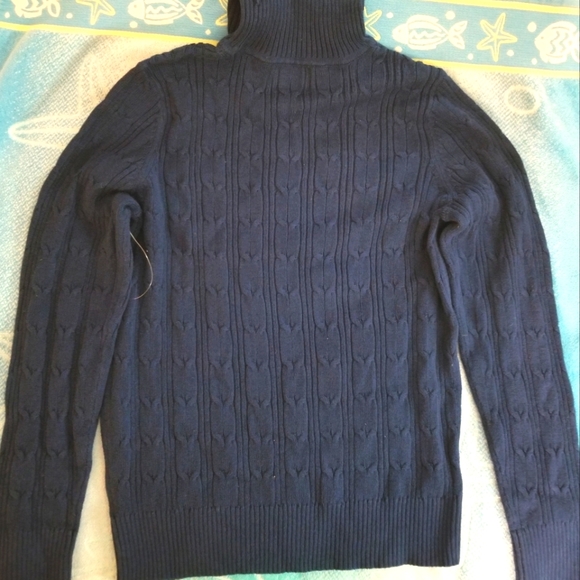Women's sweater - Picture 2 of 2